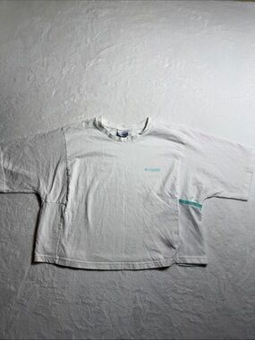 Columbia White Boxy Cropped Short Sleeve Tee with Teal Accent